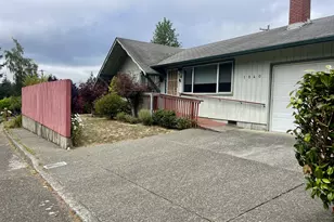 1840 Ocean Blvd, Coos Bay, OR 97420 - Photo 2