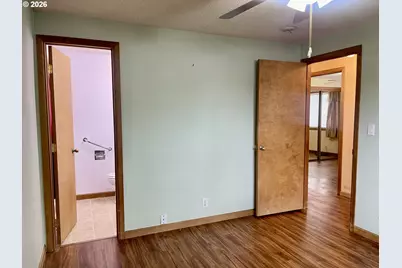 1840 Ocean Blvd, Coos Bay, OR 97420 - Photo 22
