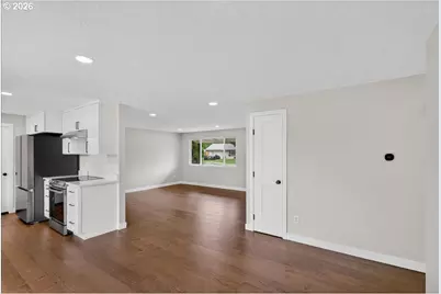553 Elm St, Jefferson, OR 97352 - Photo 8