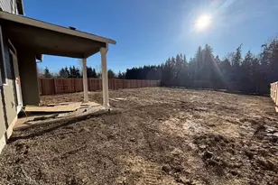 1457 N Millican Creek St, Lafayette, OR 97127 - Photo 2