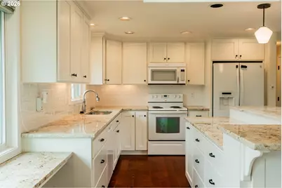 5484 SE Roethe Rd, Milwaukie, OR 97267 - Photo 12