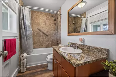[Address not provided], Madras, OR 97741 - Photo 4