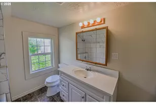 27163 Old Rainier Rd, Rainier, OR 97048 - Photo 28