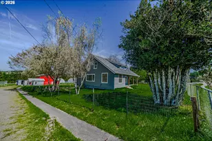 27163 Old Rainier Rd, Rainier, OR 97048 - Photo 2