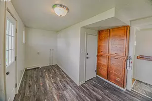 27163 Old Rainier Rd, Rainier, OR 97048 - Photo 22
