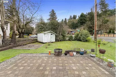 8925 NE Fremont St, Portland, OR 97220 - Photo 16