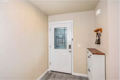 14007 NE 7th Ct, Vancouver, WA 98685 - Photo 8