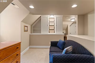 12320 NW Sargent Ln, Portland, OR 97231 - Photo 34