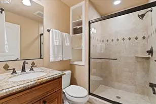 12320 NW Sargent Ln, Portland, OR 97231 - Photo 28