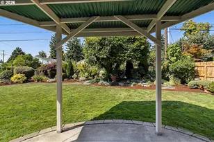 1646 H St, Springfield, OR 97477 - Photo 34