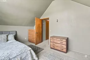 1646 H St, Springfield, OR 97477 - Photo 18