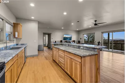 5518 NW Cedar Pl, Prineville, OR 97754 - Photo 8