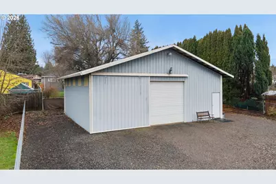 3041 H St, Washougal, WA 98671 - Photo 4