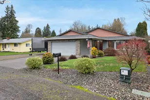 3041 H St, Washougal, WA 98671 - Photo 2