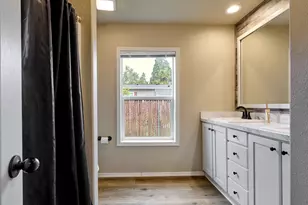 11633 Warbler Ln, Aurora, OR 97002 - Photo 30