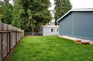 11633 Warbler Ln, Aurora, OR 97002 - Photo 46