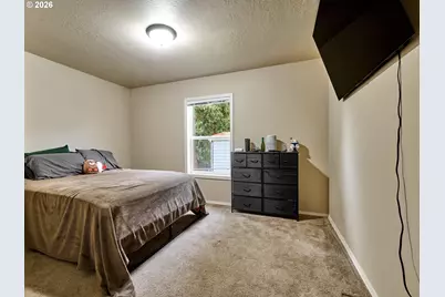 11633 Warbler Ln, Aurora, OR 97002 - Photo 34