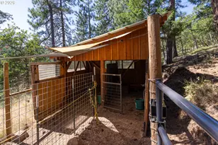 82 Meadows Loop, Lyle, WA 98635 - Photo 32