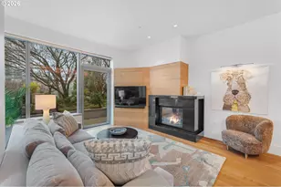 1001 NW Lovejoy St, Portland, OR 97209 - Photo 28