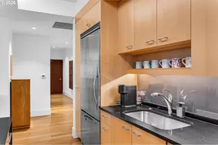 1001 NW Lovejoy St, Portland, OR 97209 - Photo 12