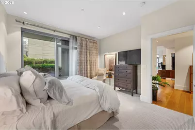 1001 NW Lovejoy St #208, Portland, OR 97209 - Photo 20