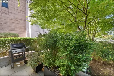 1001 NW Lovejoy St #208, Portland, OR 97209 - Photo 30