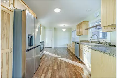 4165 Wood Ave, Eugene, OR 97402 - Photo 6