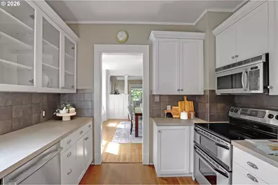 6014 NE Mallory Ave, Portland, OR 97211 - Photo 16