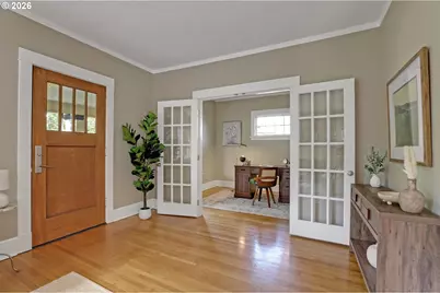 6014 NE Mallory Ave, Portland, OR 97211 - Photo 8
