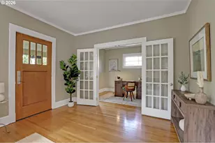 6014 NE Mallory Ave, Portland, OR 97211 - Photo 8