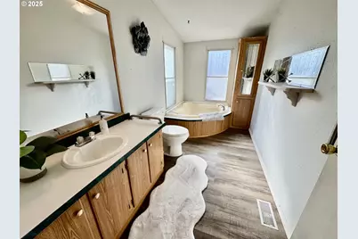 14217 NE 10th Ave, Vancouver, WA 98685 - Photo 14