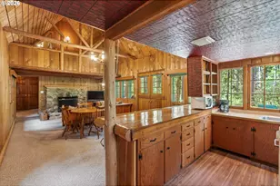 55284 Delta Rd, Blue River, OR 97413 - Photo 14
