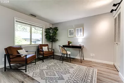 600 Cherry Dr, Eugene, OR 97401 - Photo 16
