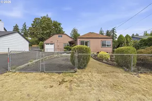 11833 SE Ash St, Portland, OR 97216 - Photo 42