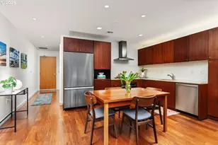 836 S Curry, Portland, OR 97035 - Photo 22