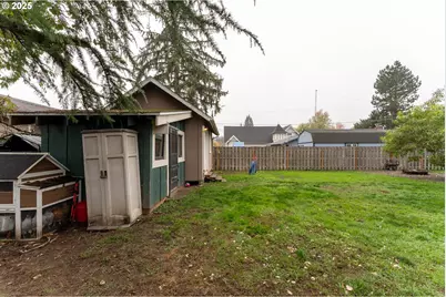607 Getchell St, Amity, OR 97101 - Photo 30