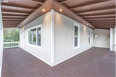 903 S 3rd Ave, Kelso, WA 98626 - Photo 22