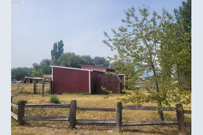 1019 Olson St, Haines, OR 97833 - Photo 22