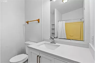 4792 NE Wyoming Cir, Salem, OR 97305 - Photo 26