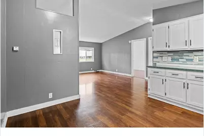 4792 NE Wyoming Cir, Salem, OR 97305 - Photo 12