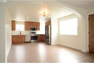 12305 SW 7th St, Beaverton, OR 97005 - Photo 6