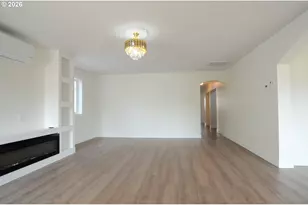 12305 SW 7th St, Beaverton, OR 97005 - Photo 4