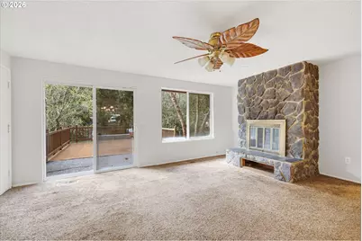 6701 SE 122nd Ave, Portland, OR 97236 - Photo 2