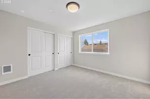 9273 E Burnside St, Portland, OR 97216 - Photo 12