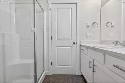 9273 E Burnside St, Portland, OR 97216 - Photo 14