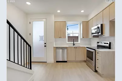 2325 N Lombard St #3, Portland, OR 97217 - Photo 2