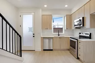 2325 N Lombard St, Portland, OR 97217 - Photo 2