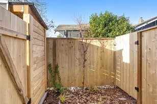 2325 N Lombard St, Portland, OR 97217 - Photo 12