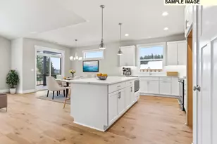 18935 Crooked River St, Sandy, OR 97055 - Photo 2