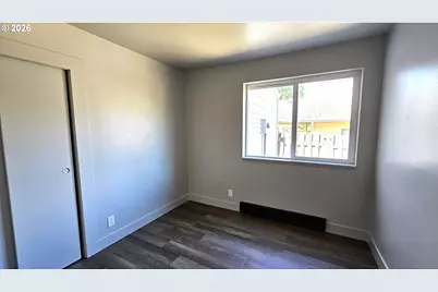 908 Pioneer St, Ridgefield, WA 98642 - Photo 12